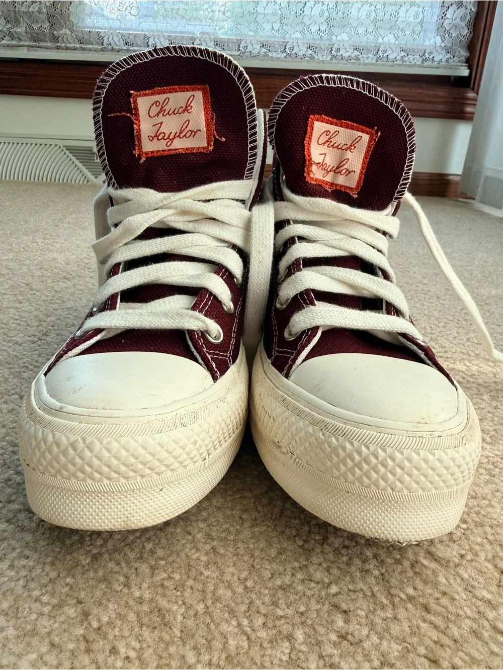 Converse Chuck Taylor All Star High Top Sneakers - Women’s Size 7